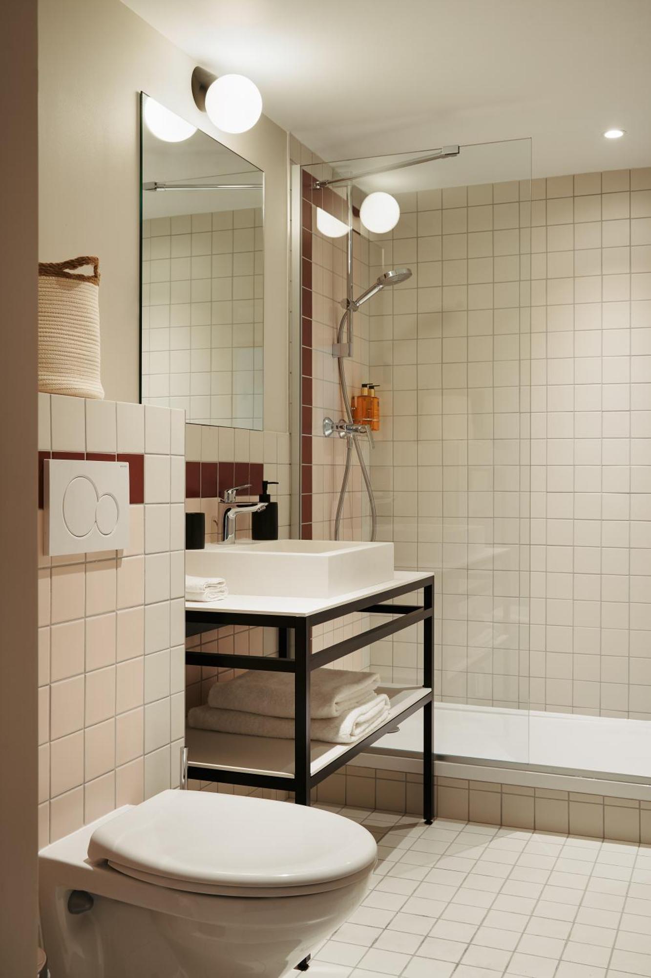 Edgar Suites מונטרוג' מראה חיצוני תמונה
